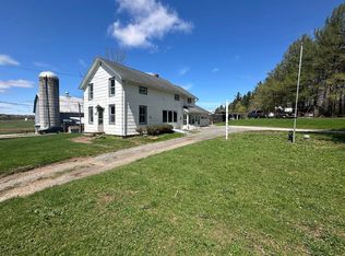 7065 College Hill Rd, Clinton, NY 13323