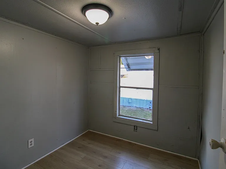 36 Simmons Cir #7 — Photo 17