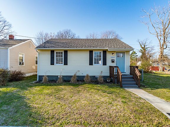 2nd image of 1304 N 32nd St