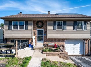 106 Pear St, Mohnton, PA