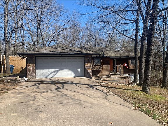 4th image of 1 Ryde Ln