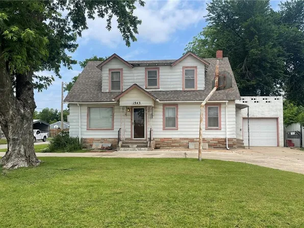 1943 SW 11th St, Oklahoma City, OK 73108