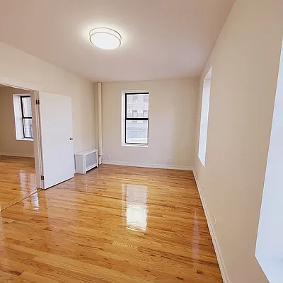 Rented by New York Residence | media 40