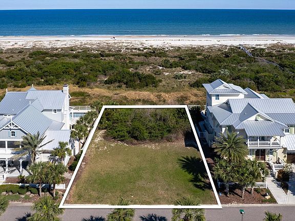 2nd image of 720 Ocean Palm Way