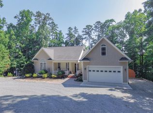 436 Olde Forest Rd, Clarksville, VA 23927
