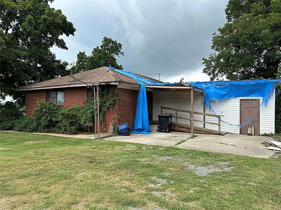 3rd image of 447 County Road 363