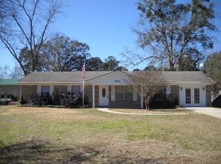 1901 N Juniper St, Foley, AL 36535