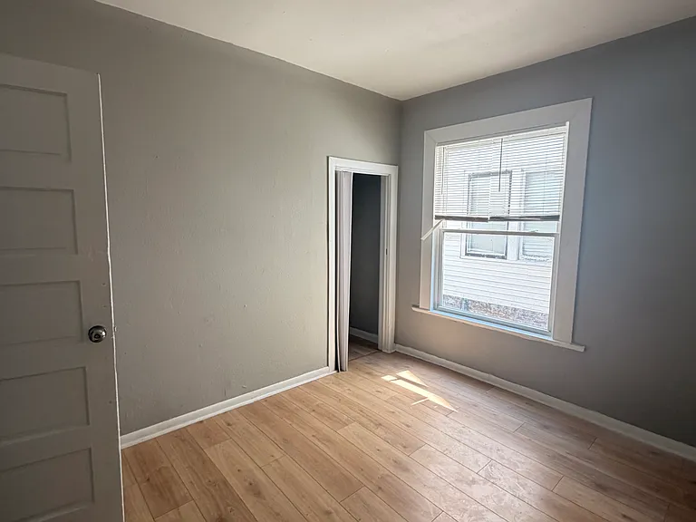 871 Oak St #1 — Photo 3
