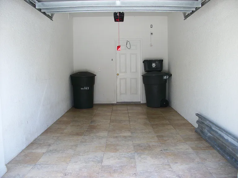 3613 Pine Oak Cir #103 — Photo 11