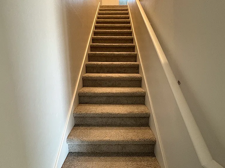 3073 Gladstone St #1 — Photo 8