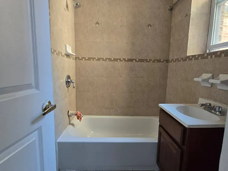 399 Avenue C #4 — Photo 4