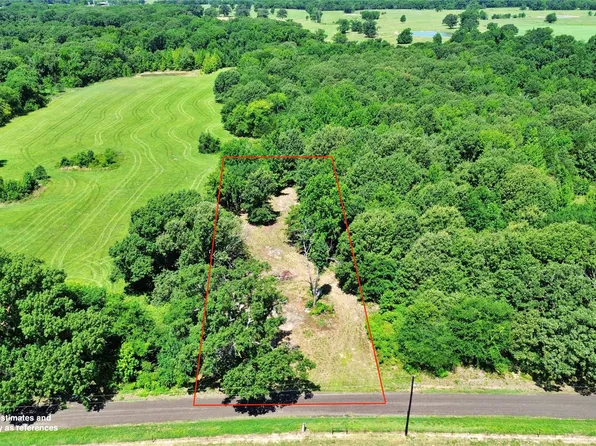 2818 County Road 2331, Como, TX 75431