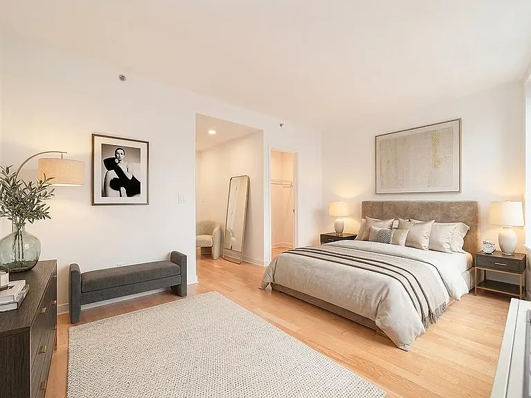49 E 34th St #13A — Photo 3