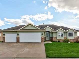 3115 Gold Rush Rd, Council Bluffs, IA 51501