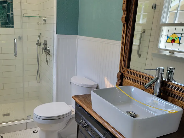 110 Hilton Ln — Photo 24