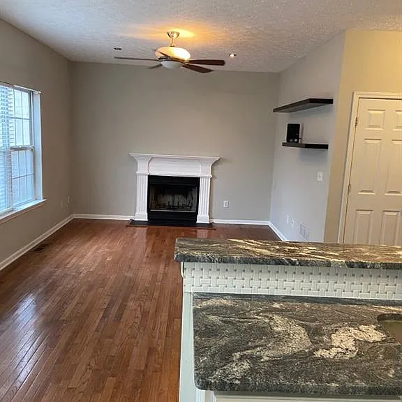 2279 Oak Glenn Cir — Photo 5