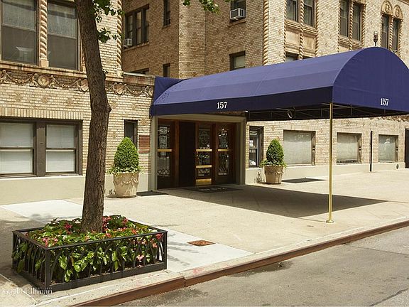 5th image of 157-163 E 72nd St #6J