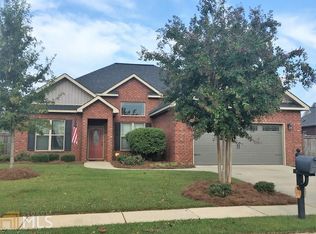 516 Manchester Ln, Byron, GA 31008