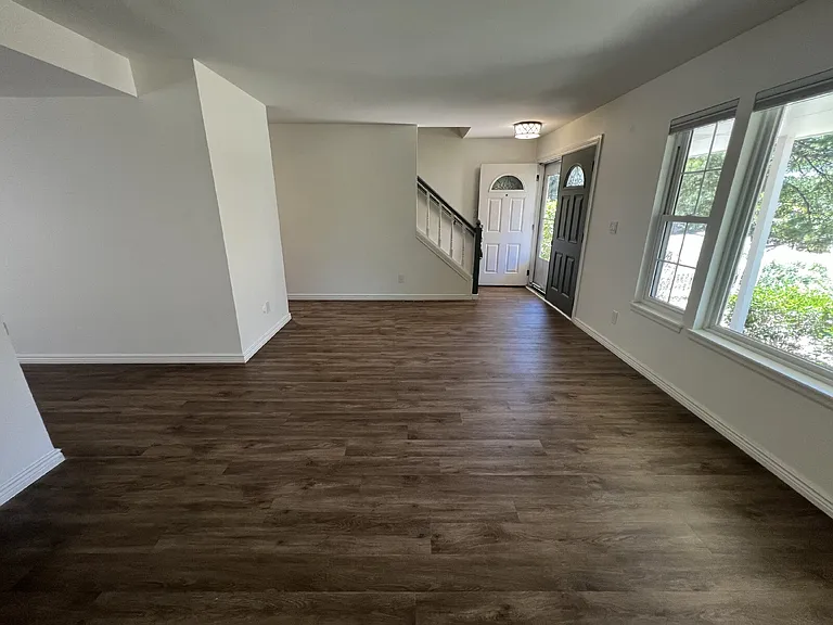 7052 E Briarwood Dr — Photo 8