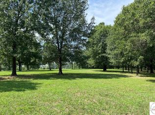 Mm Hwy, Warsaw, MO 65355