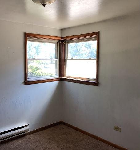 2nd image of 132 E Joe Orr Rd APT 1N
