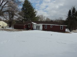 3221 Four Mile Rd N, Traverse City, MI 49686