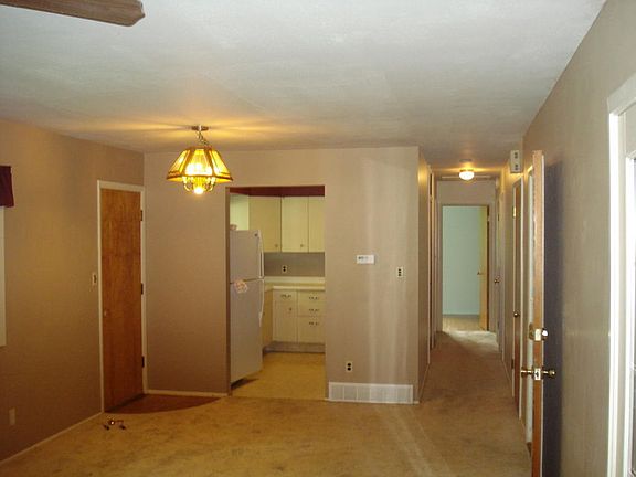 4th image of 904 24th St