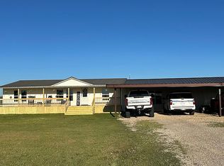 135 Scotia Dr, Sumner, TX 75486