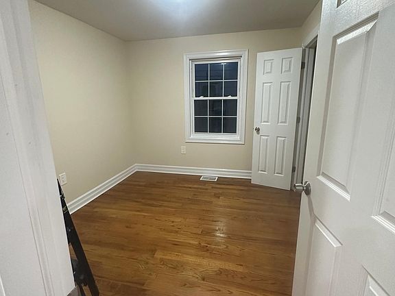 4th image of 146-69 232nd St #1