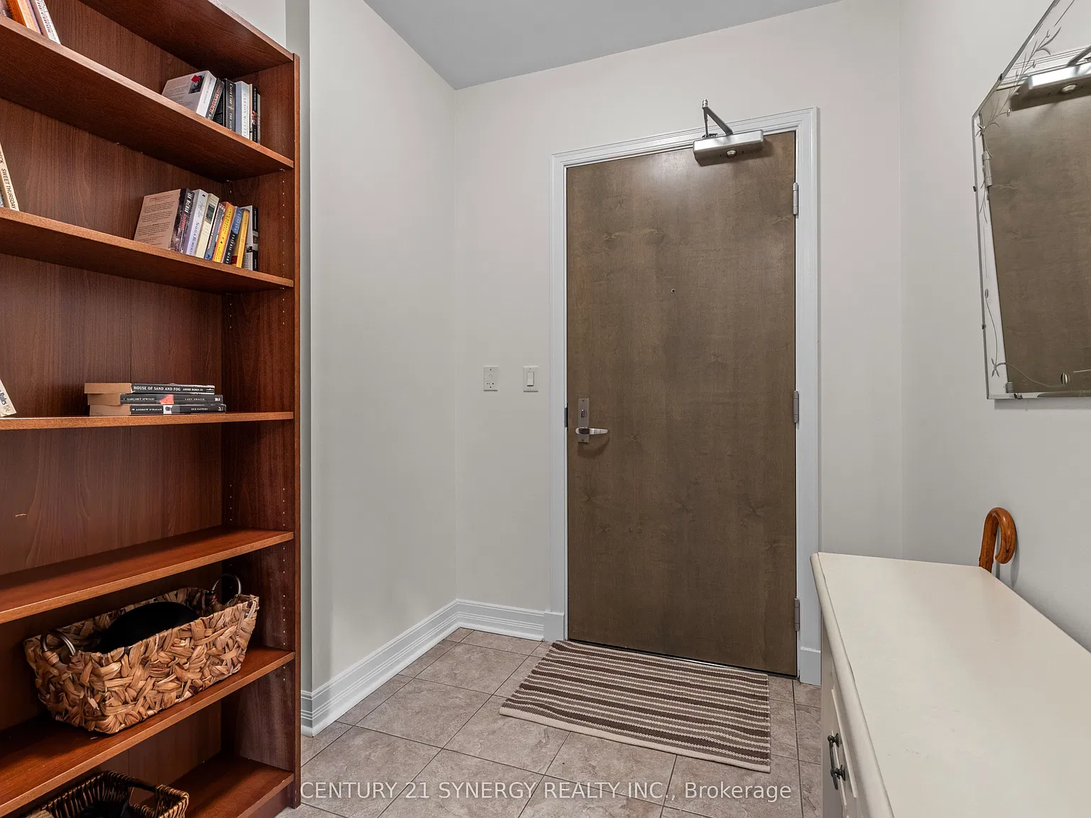 1 bed, $2,100 — Photo 3