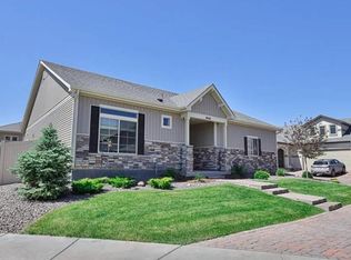 6652 Golden Briar Lane, Colorado Springs, CO 80927