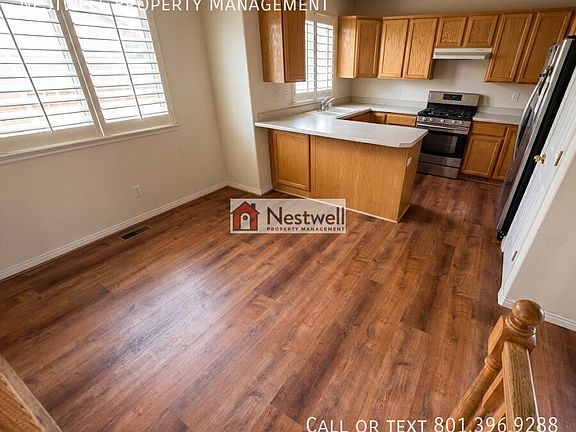 5th image of 46 E Heron Ct