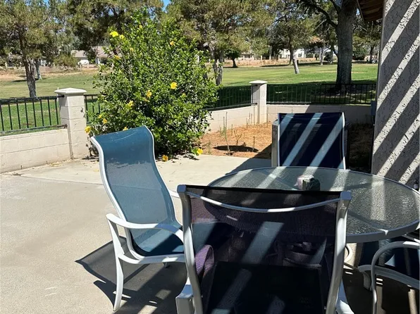 5610 Falling Leaf Ln, Riverside, CA 92509