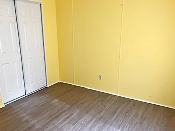 5th image of 11662 S Carolina Dr #31