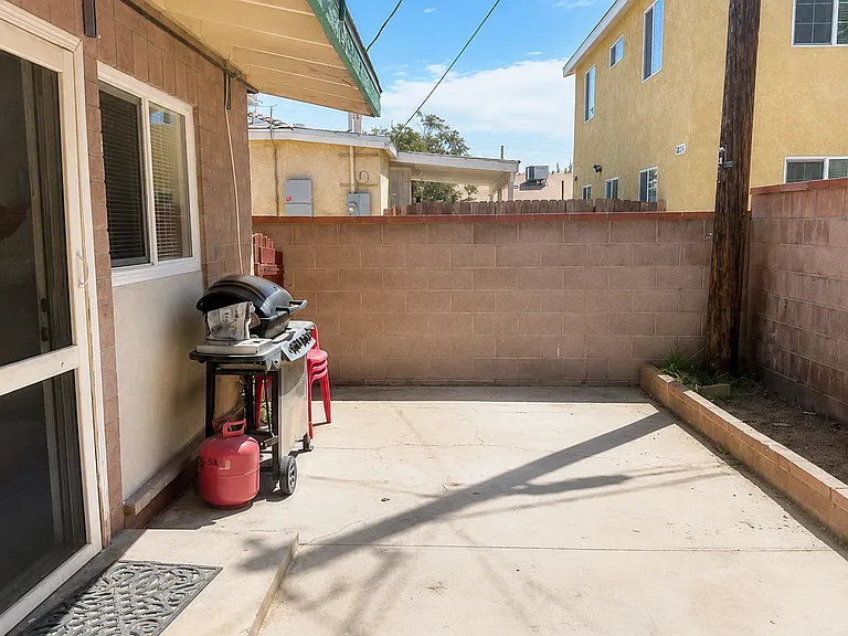 854 W Milling St — Photo 11