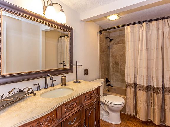 3rd image of 7695 Las Palmas Way #184