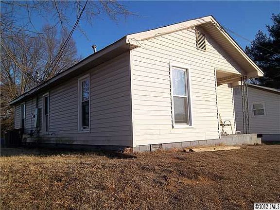 5th image of 914 N Morris St