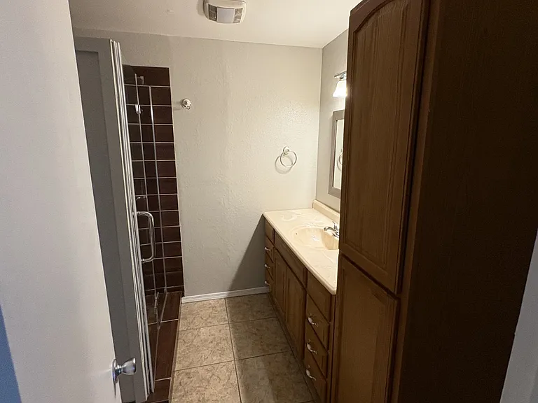 3408 E 4th Pl — Photo 12