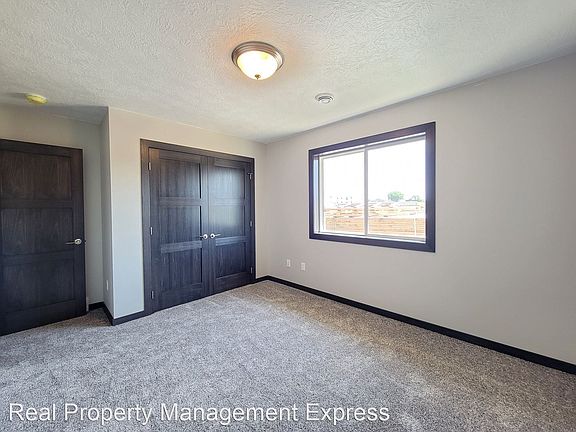 5th image of 4512 W 34th St N #10241480