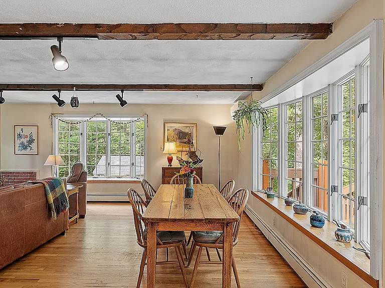 21 Eldridge Rd — Photo 16