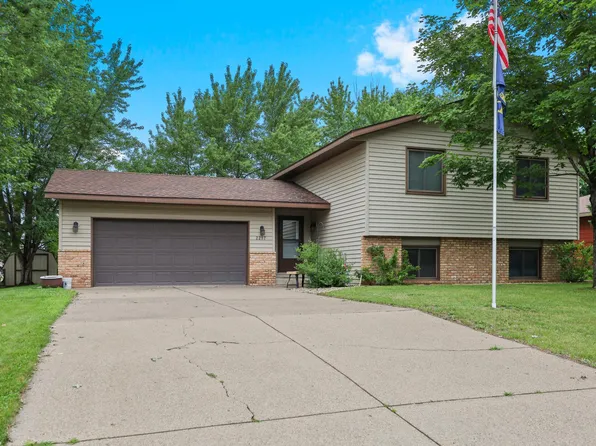 2217 13th St S, Saint Cloud, MN 56301