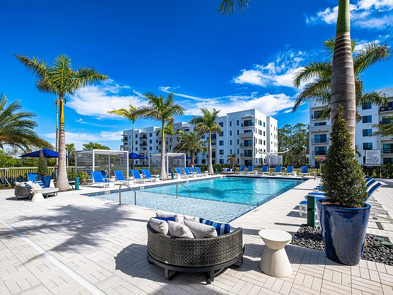 Resort Style Swimming Pool