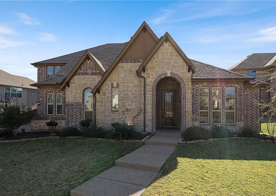 1st image of 2620 Stonybrook Dr