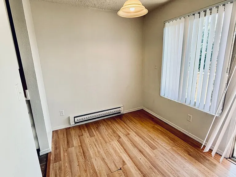 7429 Rainier Ave S — Photo 5