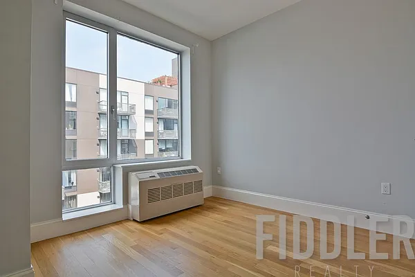 Rented by Fiddler Realty | media 44