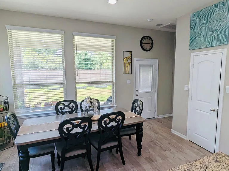 19619 Lake Bosque Dr — Photo 16