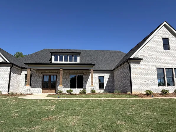 1101 Sunset Blf, Greensboro, GA 30642