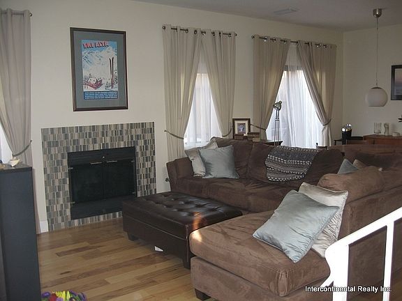 Fireplace with gas logs