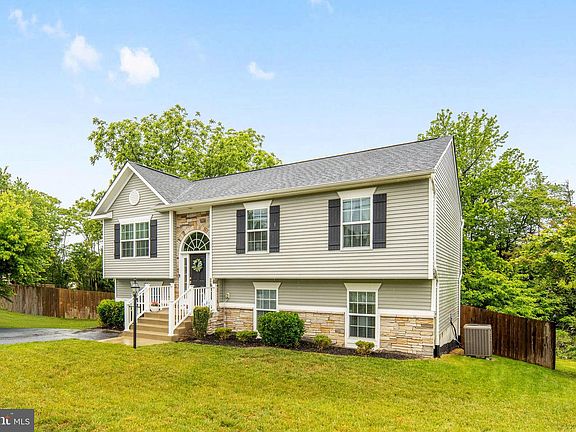 5th image of 151 Deacon Rd