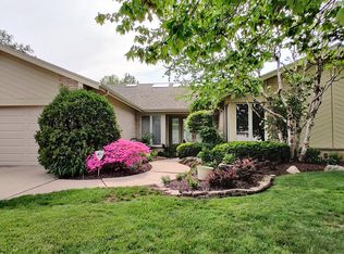 840 Bermuda Dunes Pl, Northbrook, IL